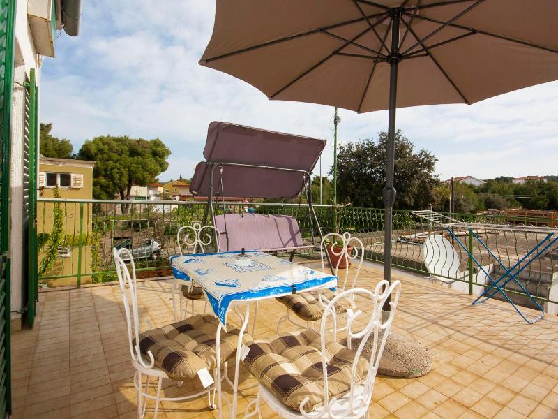 Apartment image 4