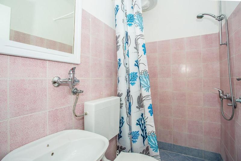 Apartment image 3