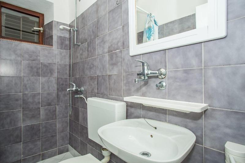 Apartment image 2