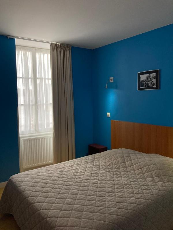 Double Room image 4