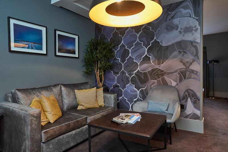 Suite image 3