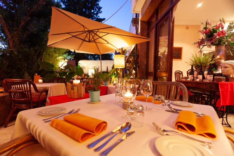 Rubin Kitchen&Wine Rooms - image 33
