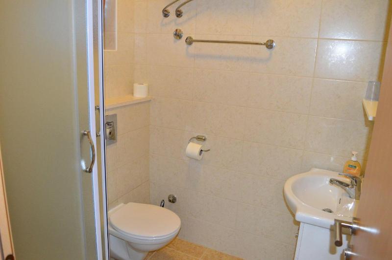 Apartment image 4