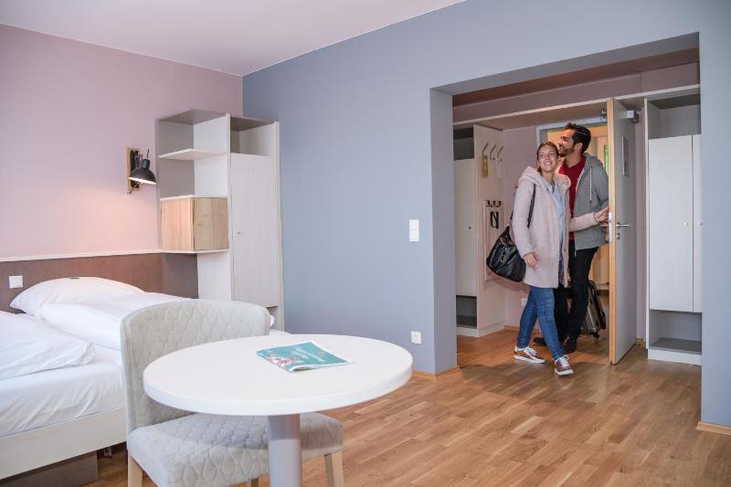 Triple Room image 1