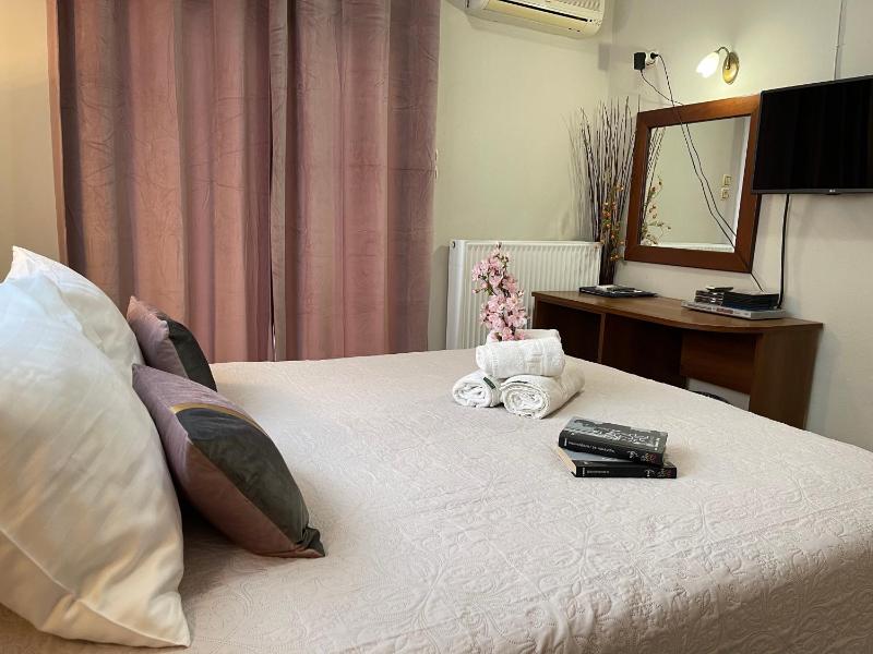 Superior Double Room image 3