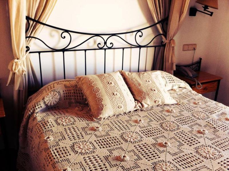 Superior Double Room image 3