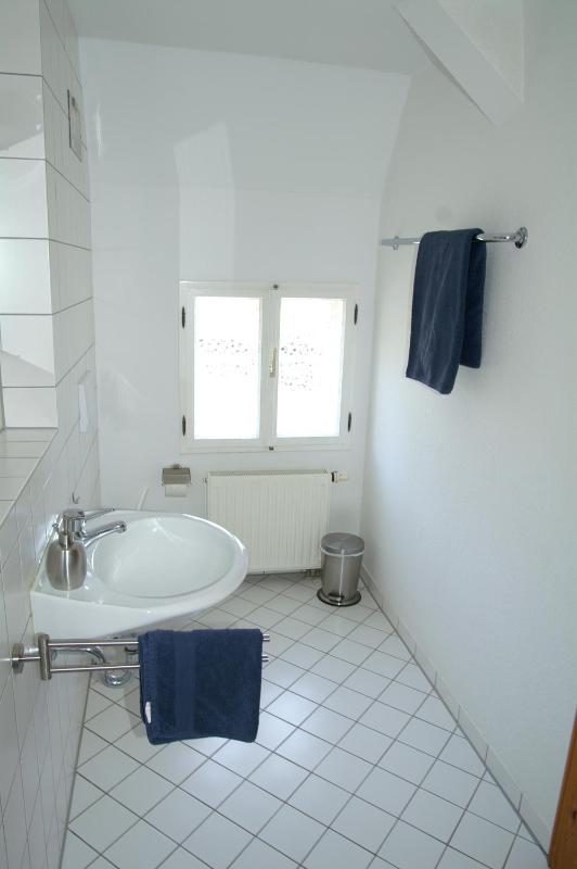 Double Room image 4