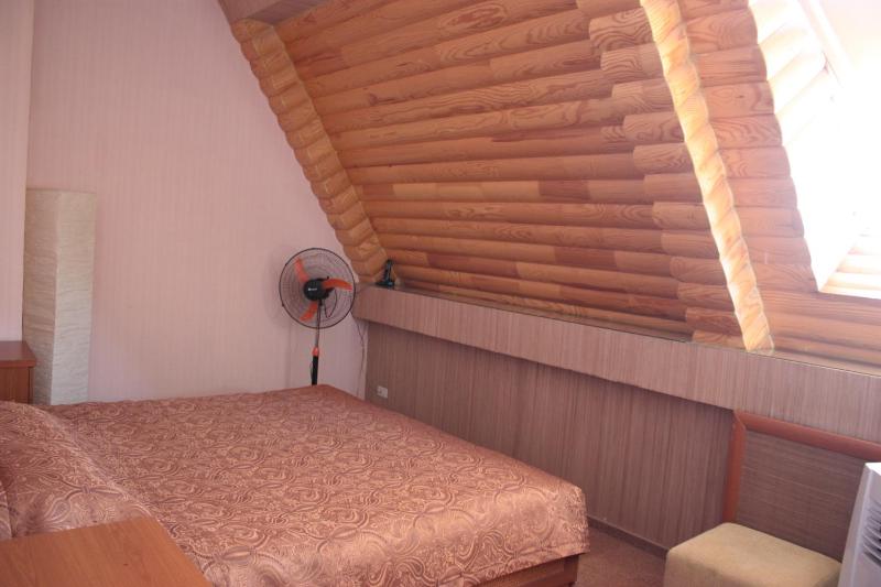 Superior King Room image 2
