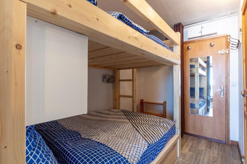 One-Bedroom Apartment image 4