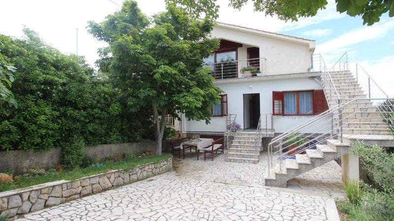 Apartment Nikolina - image 25
