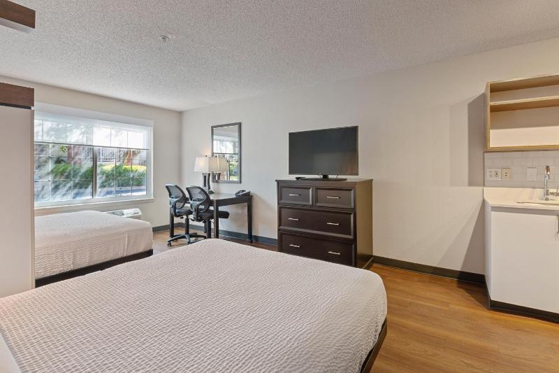 Studio with 2 Double Beds - Non-Smoking image 3