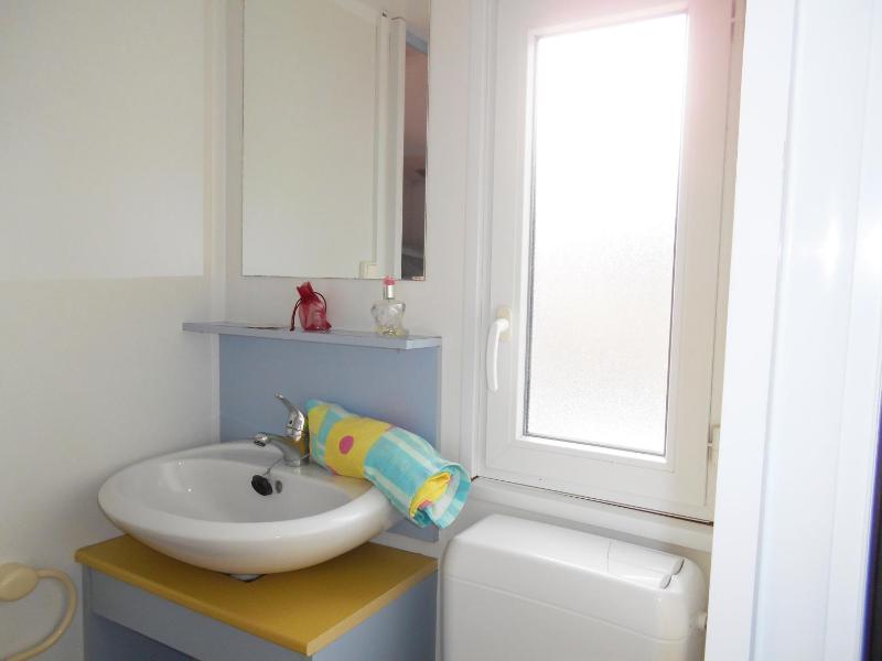 Mobile Home image 4