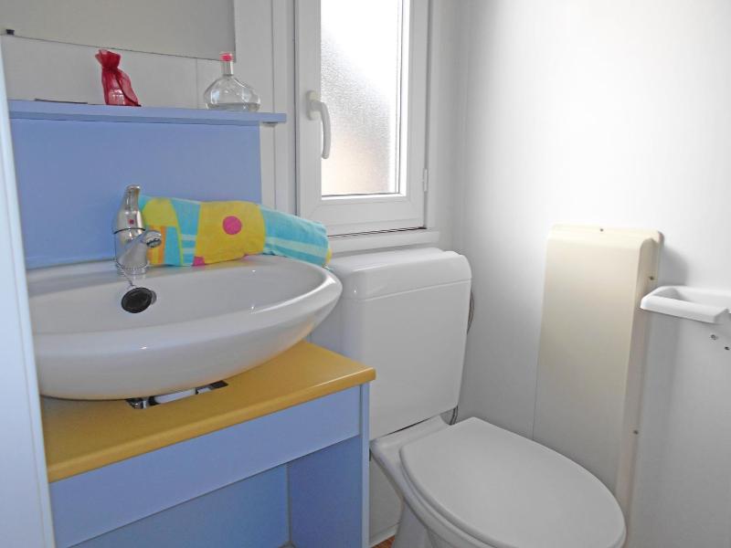 Mobile Home image 3
