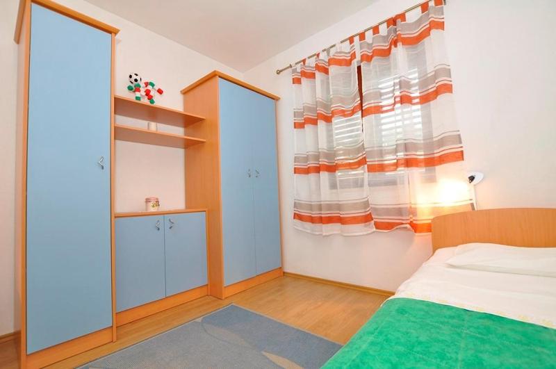 Apartment image 2