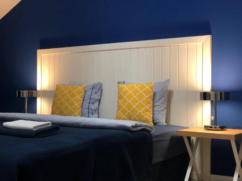 Deluxe Family Room image 1