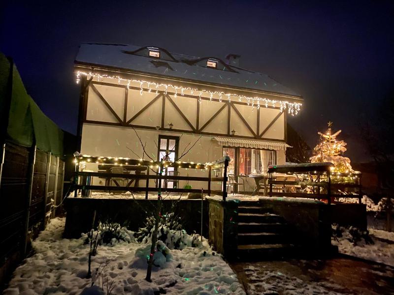 Four-Bedroom House image 2