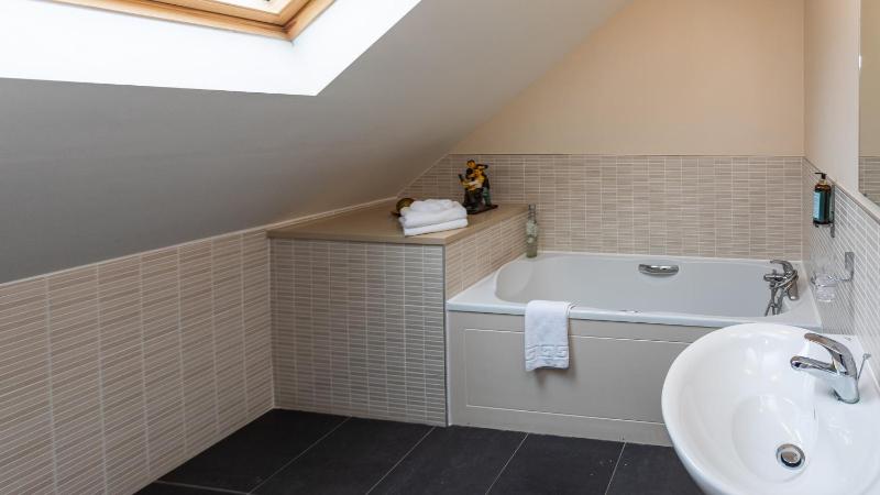 Four-Bedroom House image 2