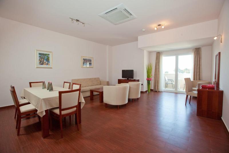 Apartments Agava - image 8