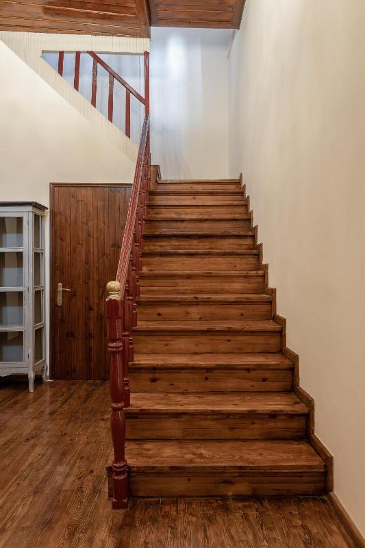 Old Town Suites - image 11