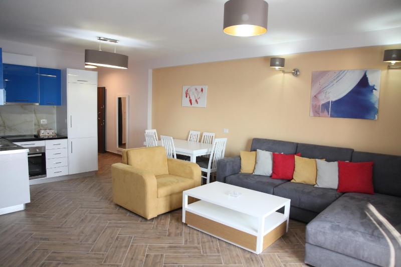 Apartment image 2