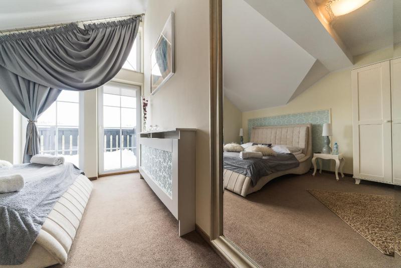 Deluxe Apartment image 4
