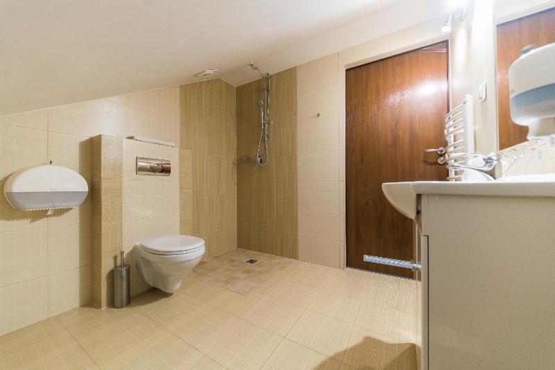 Classic Single Room image 2