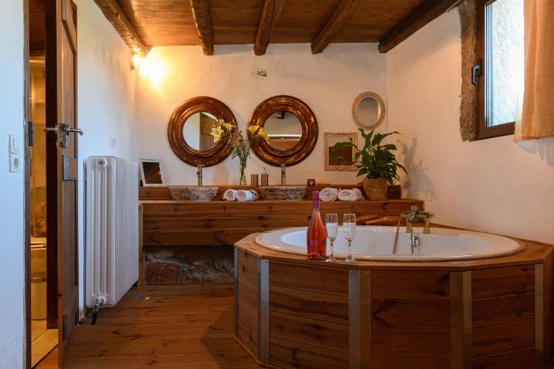 Superior Apartment image 4