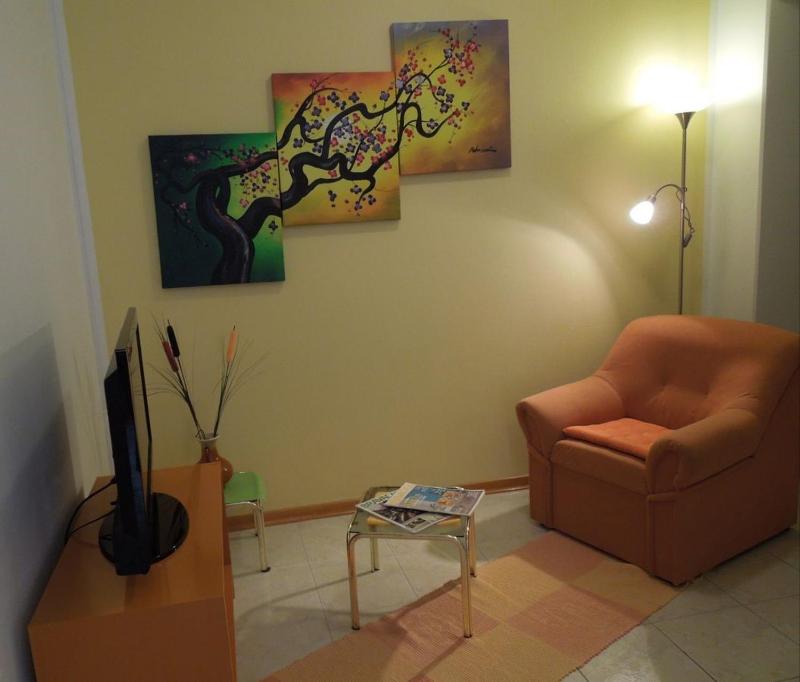 Apartment image 4