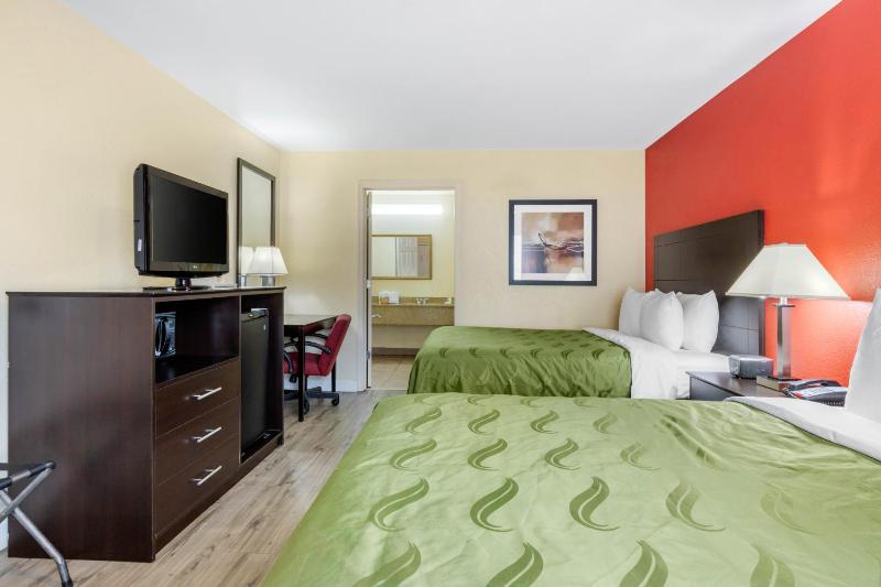 Queen Room with Two Queen Beds - Non-Smoking