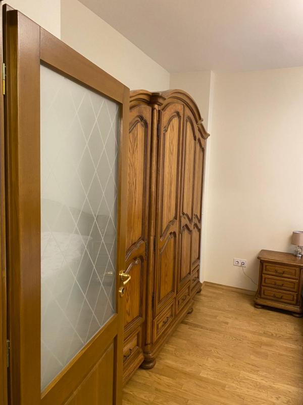 Апартаменти у серці Львова - image 11
