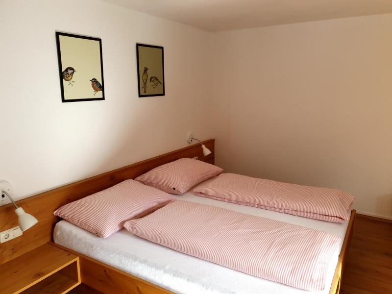 Triple Room with Balcony image 3