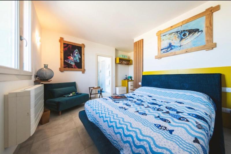 Double Room with Private Bathroom image 4