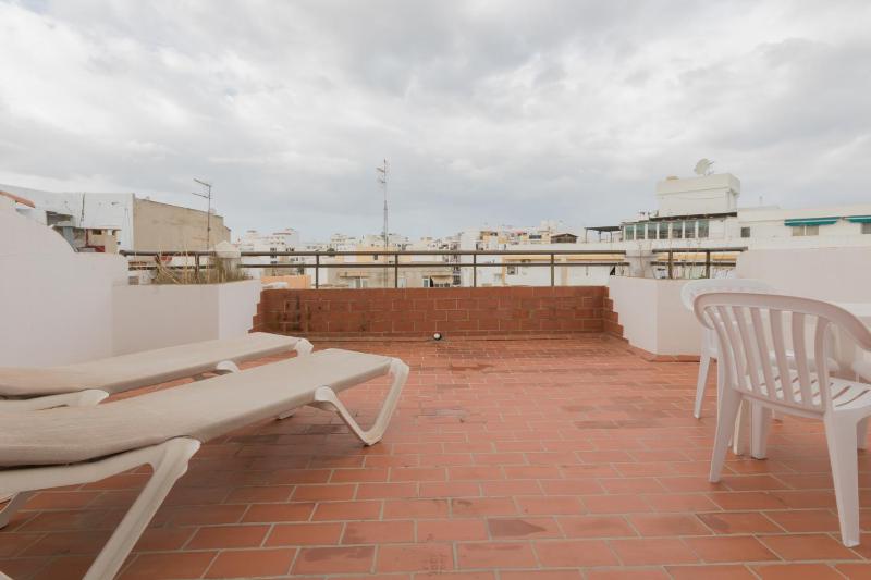 Apartment (4 Adults) with Terrace image 2