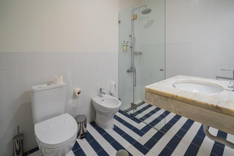 Standard  Room image 4