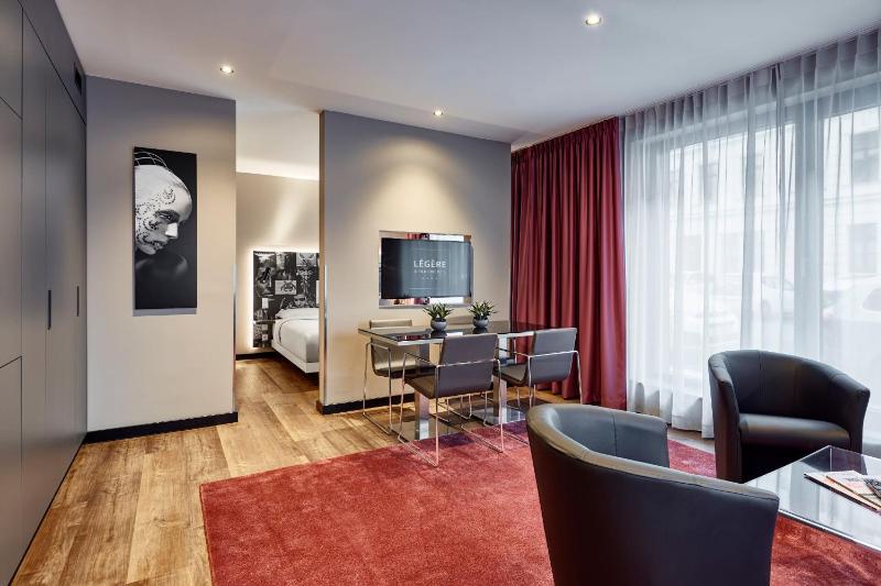One-Bedroom Apartment image 4