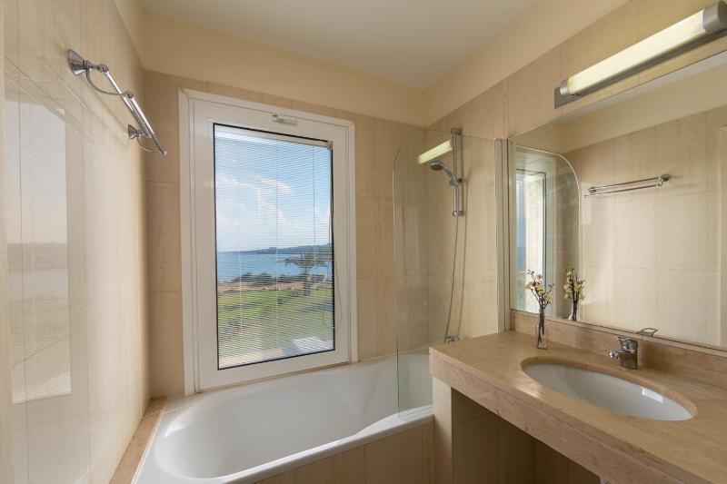 Infinity Villa - image 2
