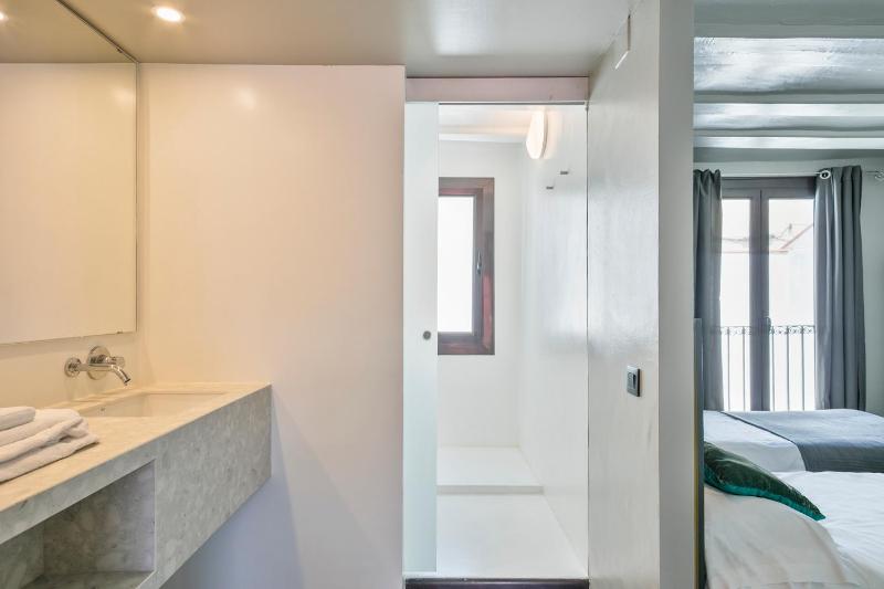 One-Bedroom Apartment (2 Adults) image 2
