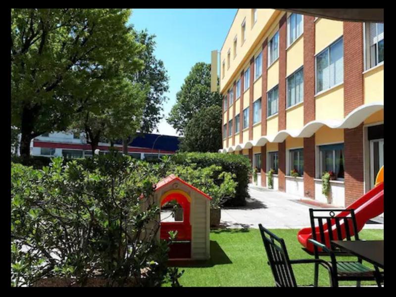 Euromotel Croce Bianca - image 5