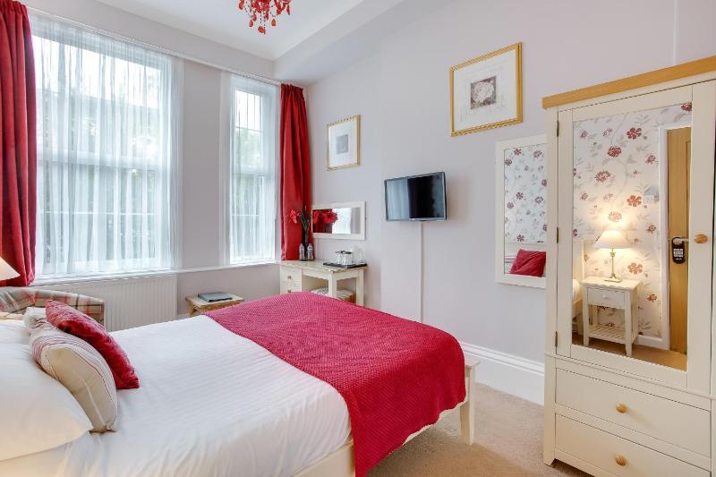 Superior Double Room image 4