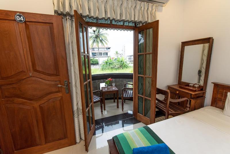Avon Villa - image 46