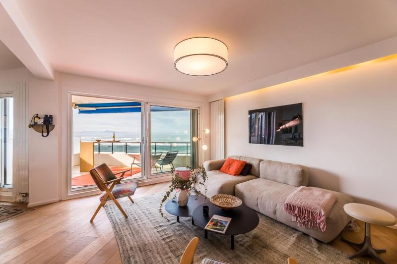 SWELL - Apartment first line sea view terrace with ocean view parking - image 1