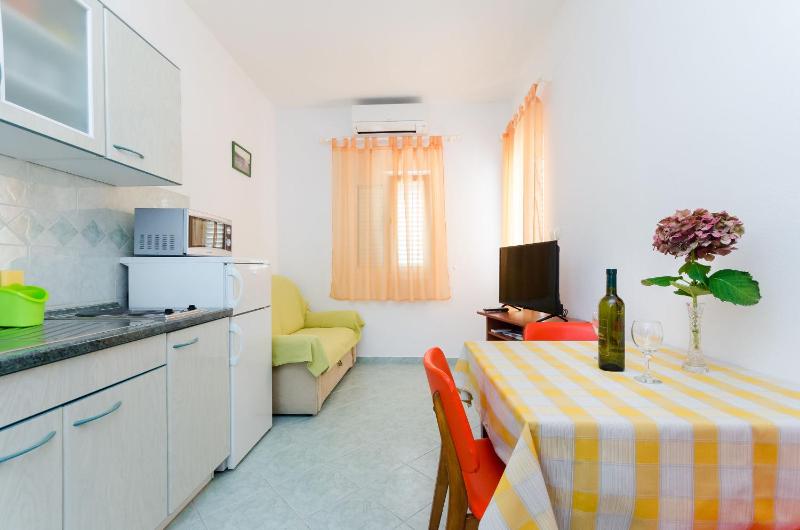 Apartments Marija i Lino - image 5