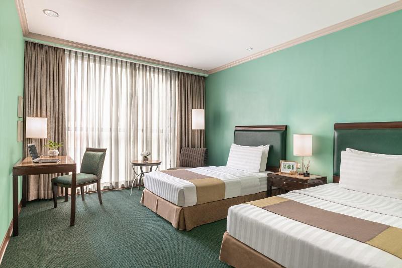 Deluxe Double or Twin Room