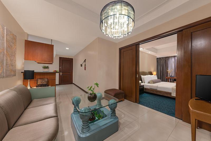 Suite with City View