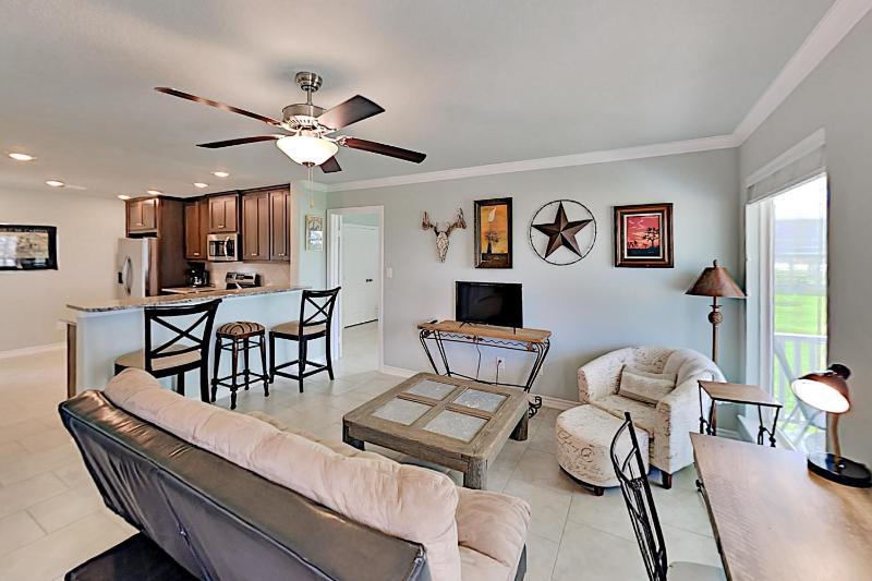 Two-Bedroom House image 3
