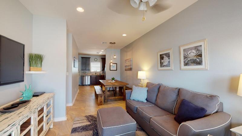 Four-Bedroom Townhouse image 1