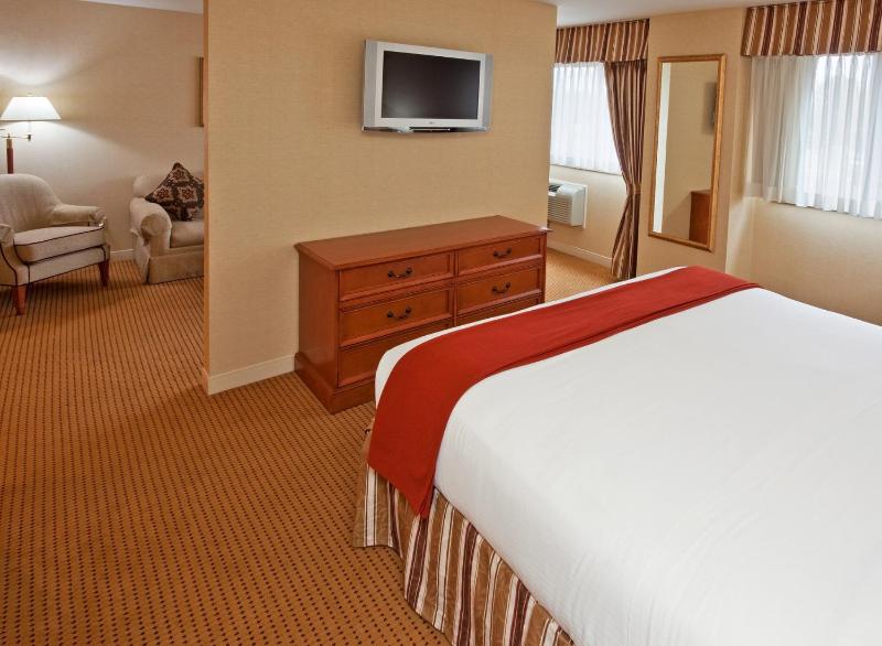 King Suite image 3
