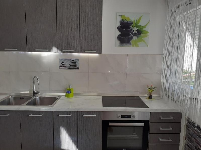 Apartment Siesta - image 9