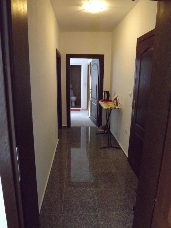 Comfort Triple Room with Shower image 3