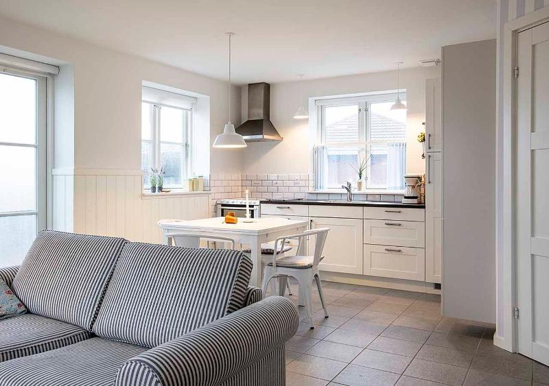 Vacation House with 2 Bedrooms image 1